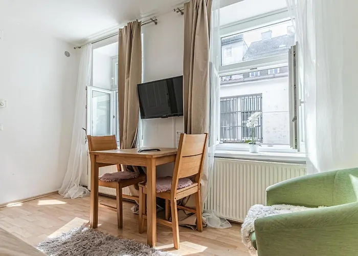 Vibes: 1br Apt, 10 Min To Westbahnhof